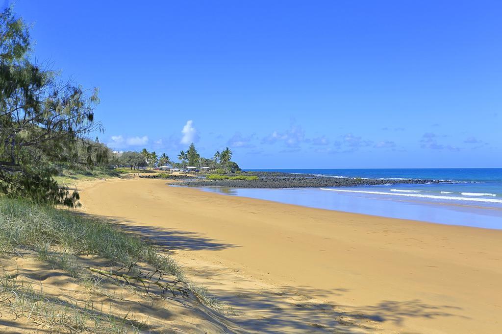 Zen Beach Retreat Hotel Bargara Luaran gambar