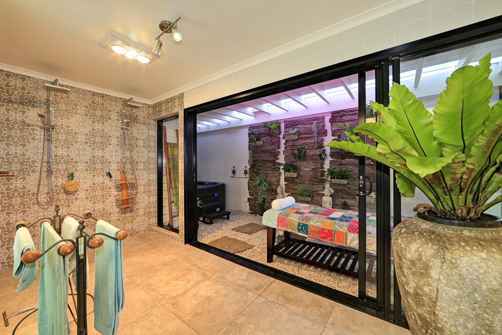 Zen Beach Retreat Hotel Bargara Luaran gambar