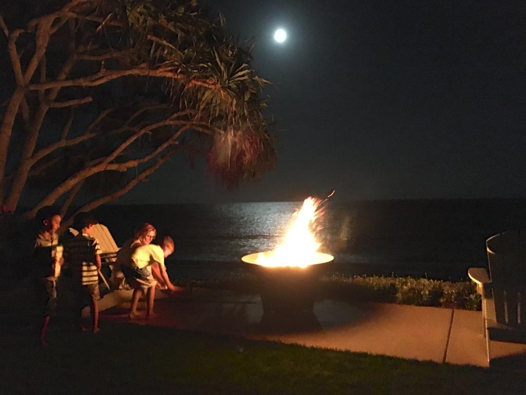 Zen Beach Retreat Hotel Bargara Luaran gambar